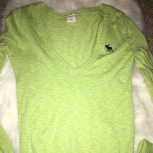 Abercrombie & Fitch sweater